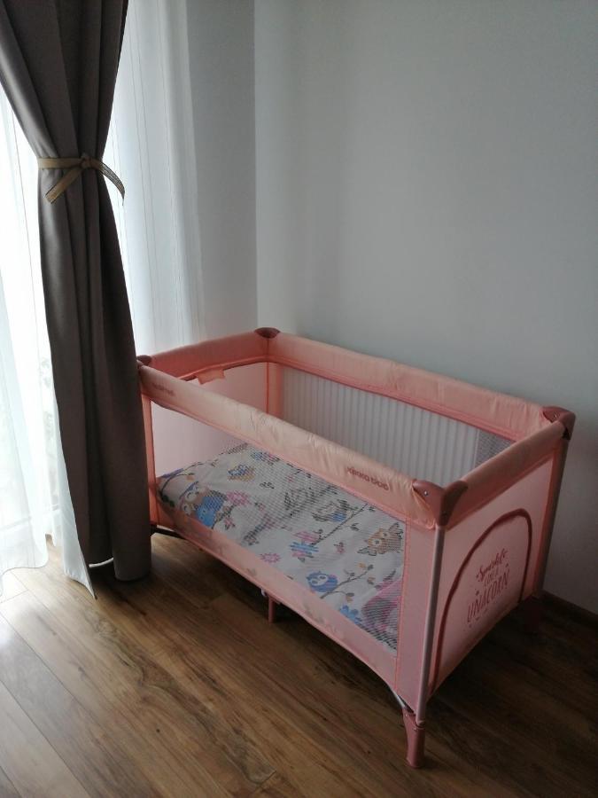 Art House Apartment Floresti  Bagian luar foto