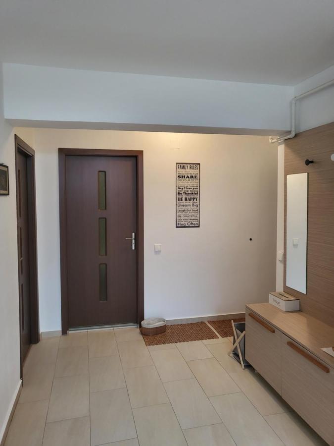 Art House Apartment Floresti  Bagian luar foto