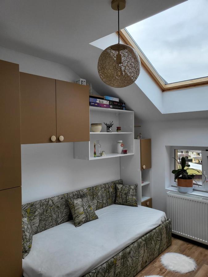 Art House Apartment Floresti  Bagian luar foto