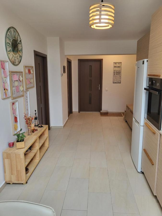 Art House Apartment Floresti  Bagian luar foto